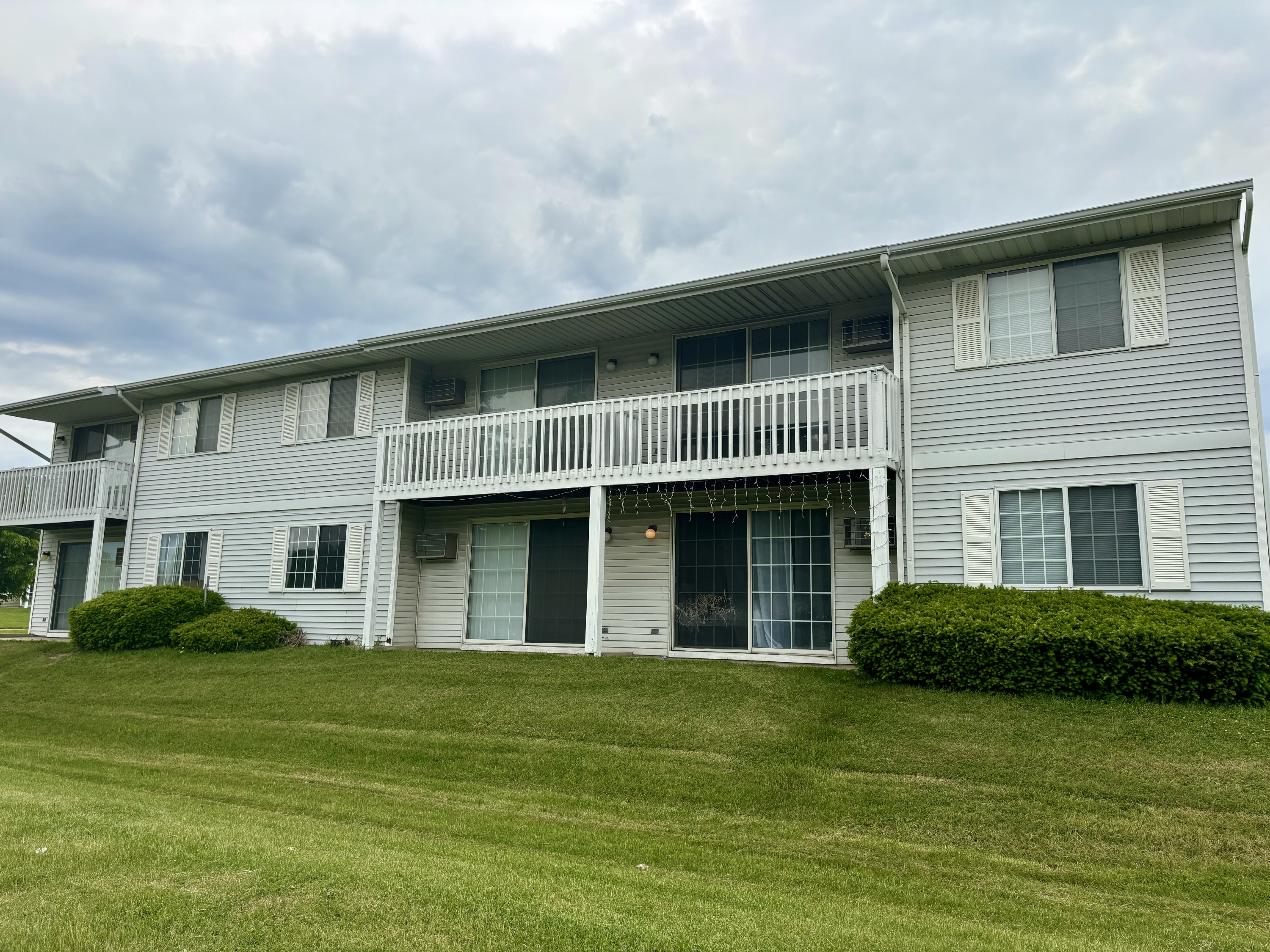 491 Stratford Way